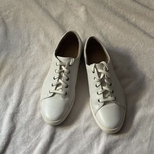 Clarks Men's White Leather Sneakers